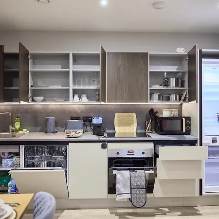 Gem 2-bed With Netflix, Fun & Parking